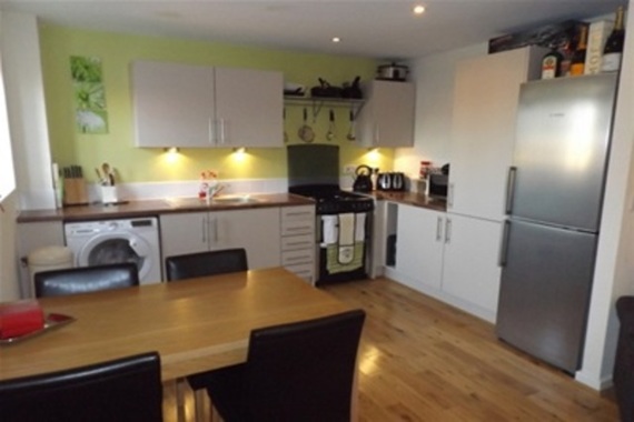 2 Bedroom Flat